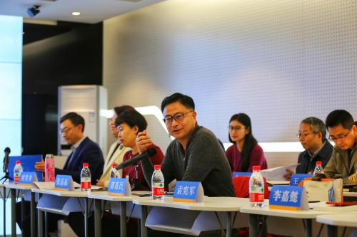 郭惠民副经理介绍公司公外教学改革等工作情况